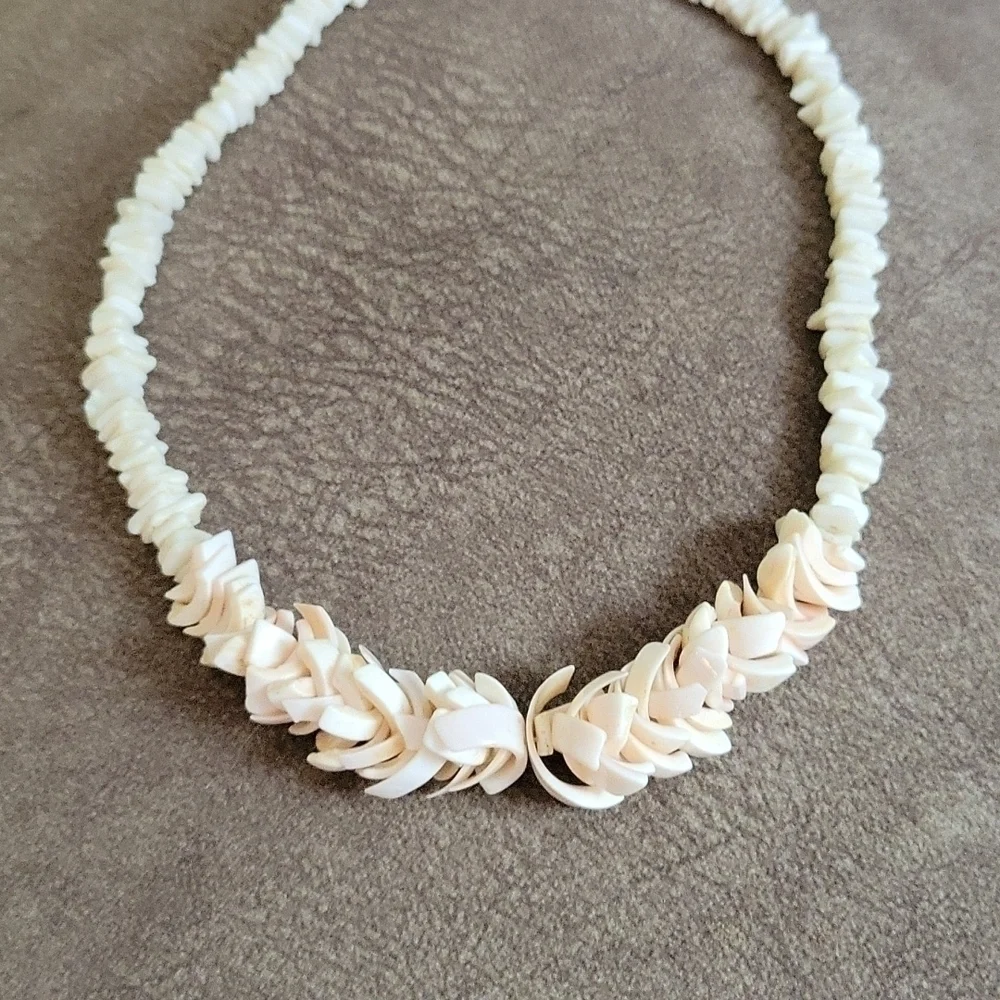 VTG Dainty Pink Puka Shell Surfer Mermaidcore Collar Necklace